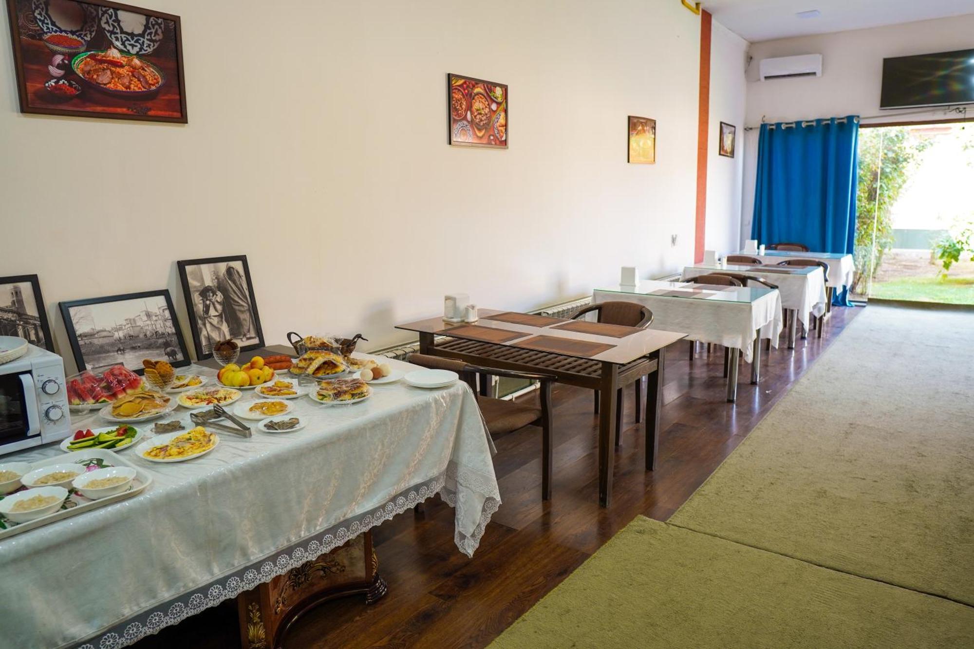 Chinor Garden Hotel - Free Airport Pick-Up And Drop-Off Taškent Exteriér fotografie