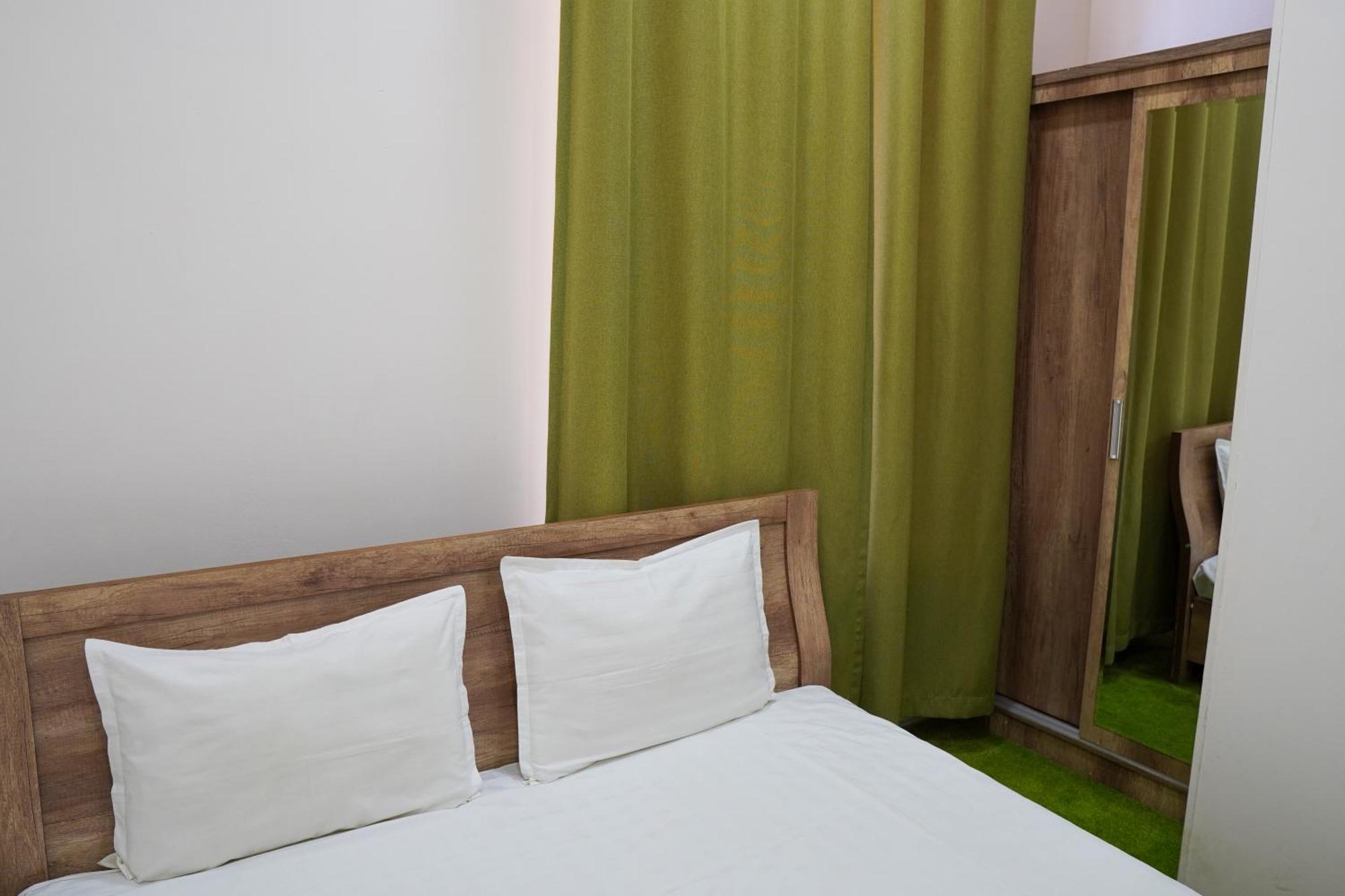 Chinor Garden Hotel - Free Airport Pick-Up And Drop-Off Taškent Exteriér fotografie